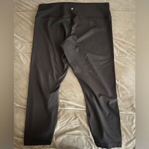 Lululemon Women's Black Leggings size 20